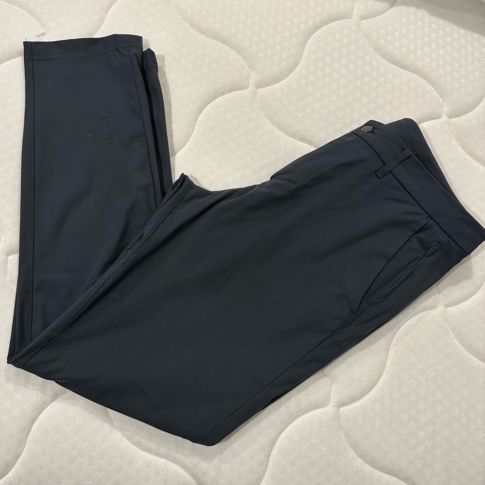 Dark gray size 33 men’s ABC pants